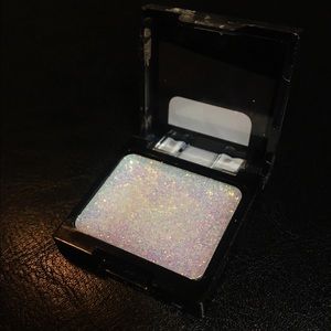 glitter eyeshadow, BLEACHED